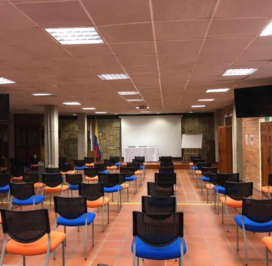 Venecia  Granja Del Cafe Hotel Y Centro De Convenciones מראה חיצוני תמונה