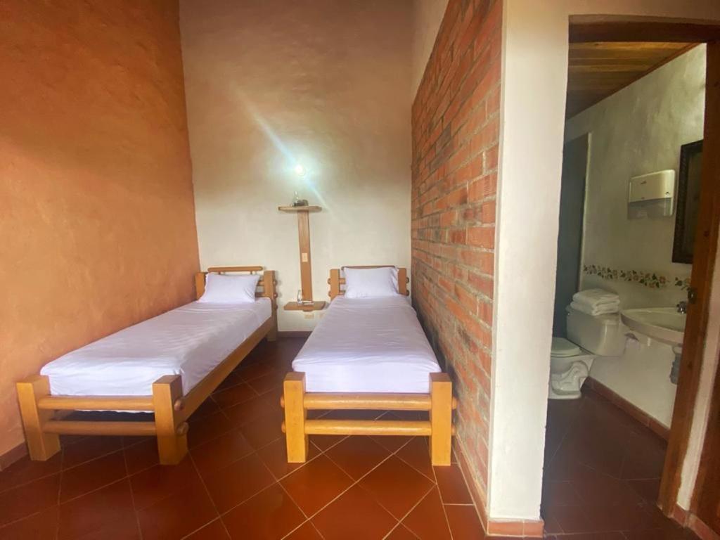 Venecia  Granja Del Cafe Hotel Y Centro De Convenciones מראה חיצוני תמונה